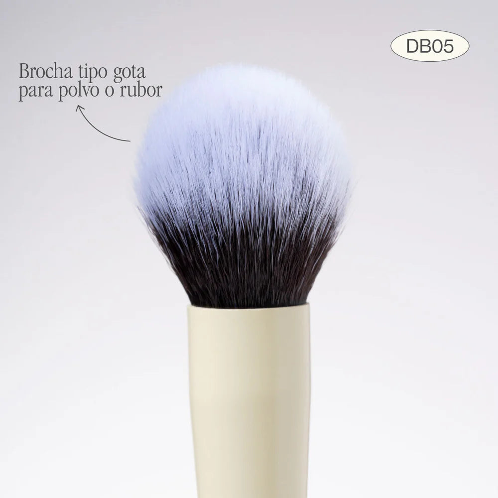 BROCHA DUO GOTA POLVO Y CORRECTOR DB05
