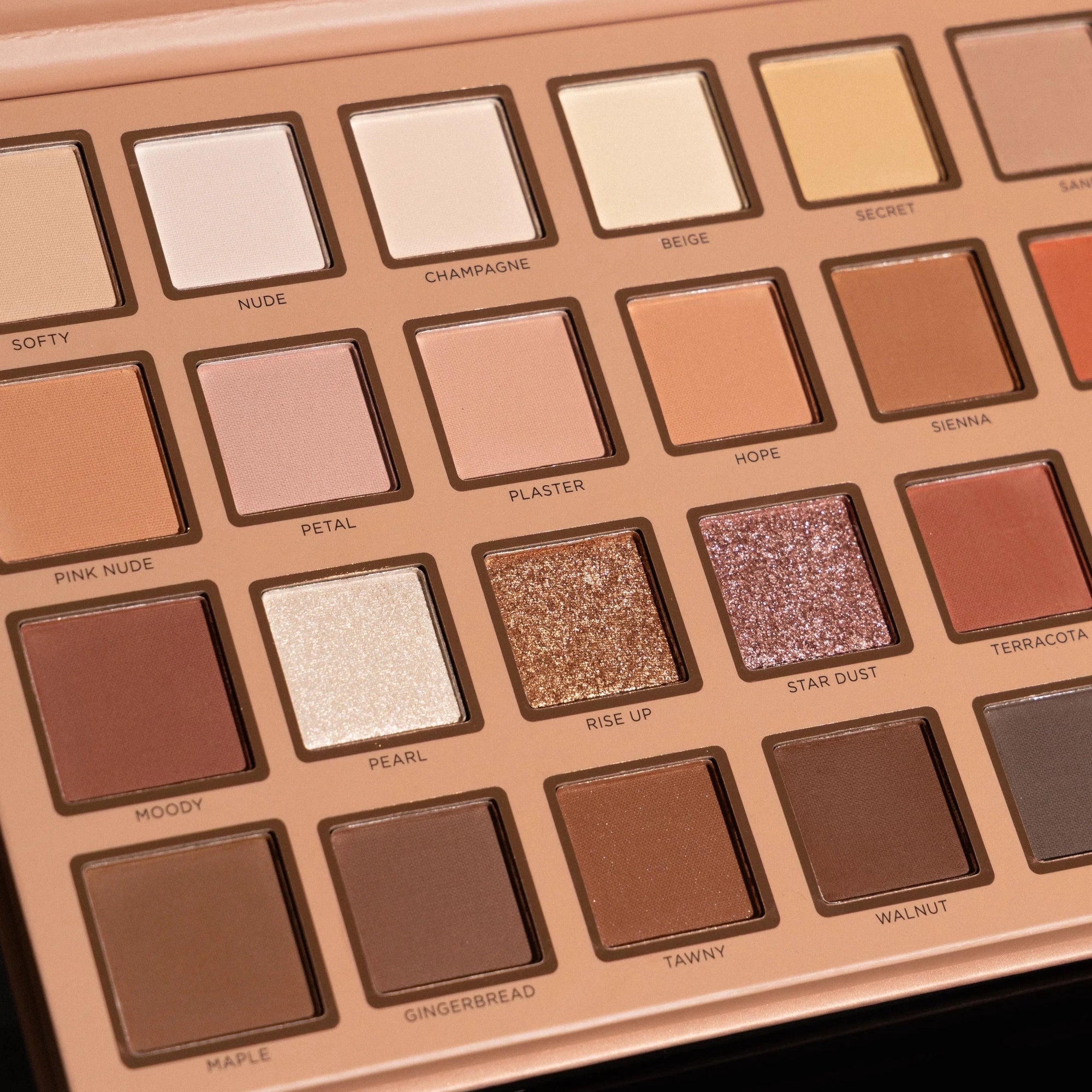SOFT GLAM NEUTRALS PALETTE