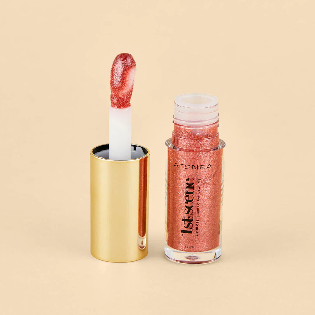 LIP GLOSS 1ST SCENE